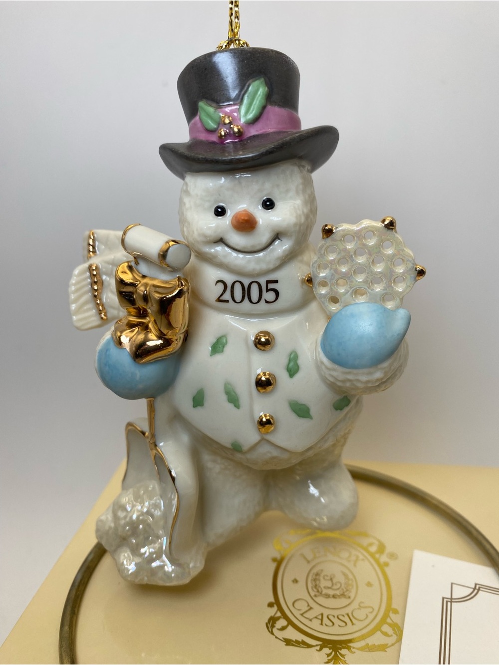 New Vintage 2005 Lenox Holiday Snowman Holiday Ornament with box & COA